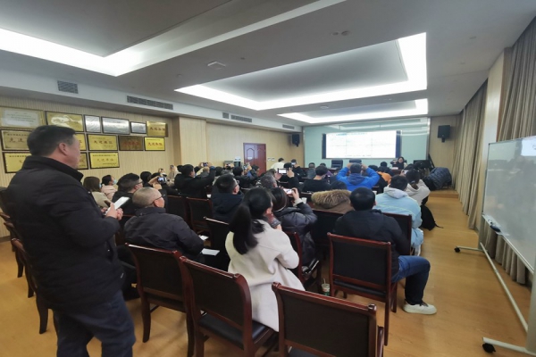 “人無(wú)我有、人有我優(yōu)、人優(yōu)我精、人精我特”